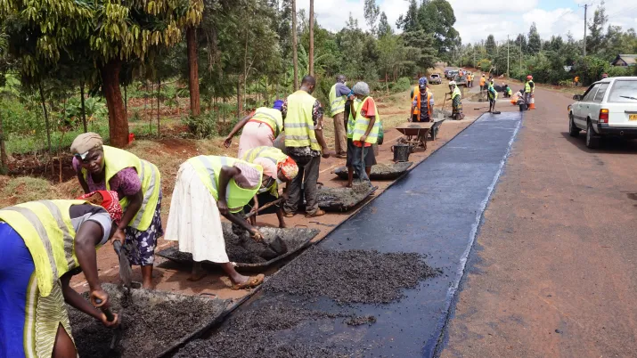 Réhabilitation des routes rurales pour désenclaver les zones agricoles - Image