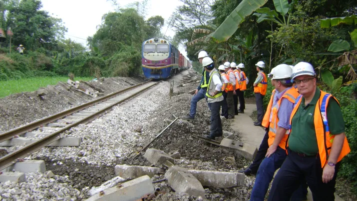 Réhabilitation de la ligne de chemin de fer entre Hanoï et la frontière chinoise à Lao Cai - Image