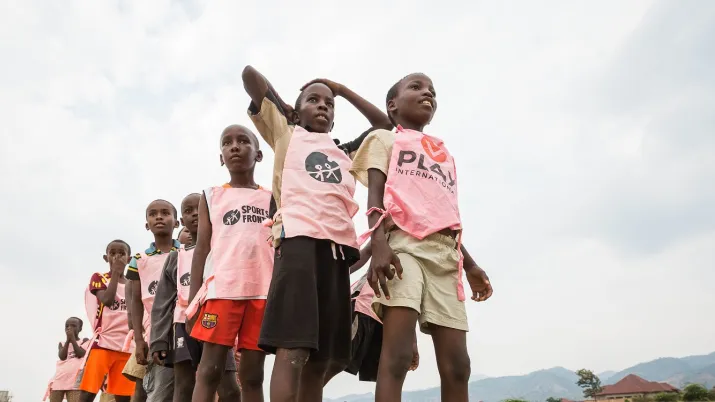 Play International Burundi AFD sport éducation jeu