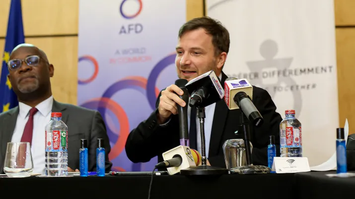 Ghana: Putting Energy Efficiency and Renewable Energy within the Reach of Households and Businesses with Sunref