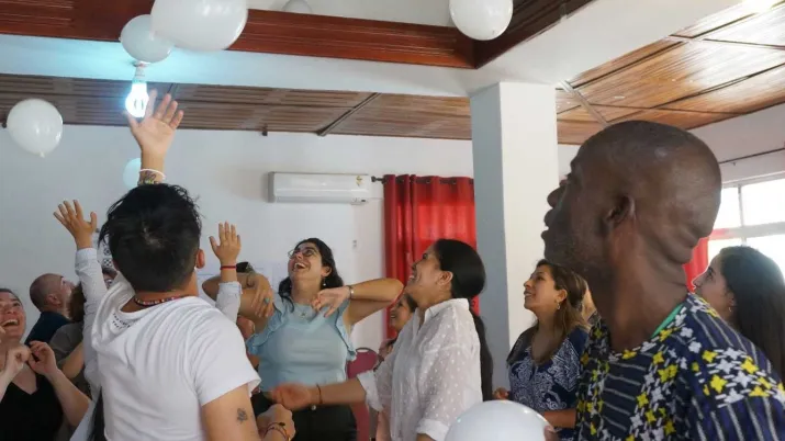 L'AFD accompagne l'ONG Quartiers du Monde dans la déconstruction des imaginaires stéréotypés Nords-Suds sur les relations de genre et les masculinités 