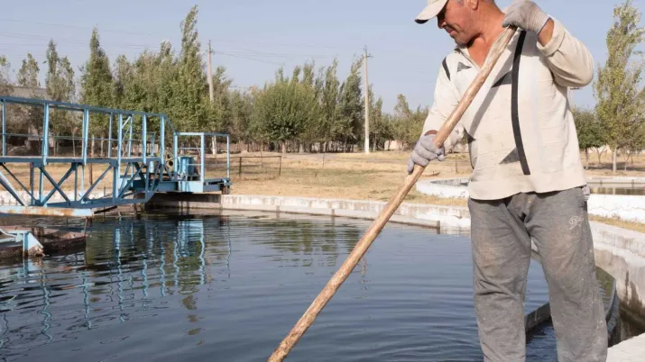 Le projet vise à la construction, la réhabilitation et l’extension de systèmes d’assainissement centralisés dans les villes de Karmana, Kitob et Shakhrisabz, en Ouzbékistan