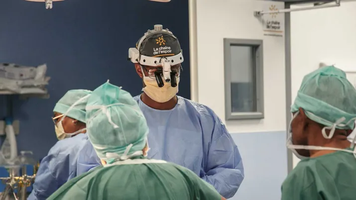 Ce projet vise à  à la réduction de la mortalité infantile dans l’océan Indien, à travers la prise en charge intégrée des cardiopathies pédiatriques