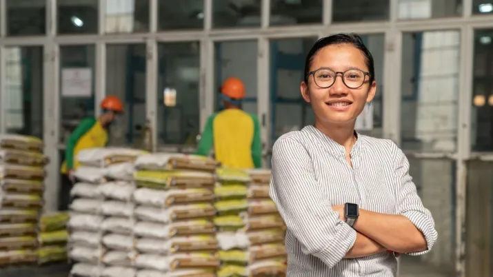 Proparco soutient Golden Rice depuis sa création en 2009, par le biais de deux solutions de financement : les prêts et l'assistance technique