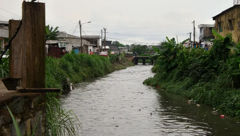 Lutter contre les inondations à Yaoundé, Cameroun