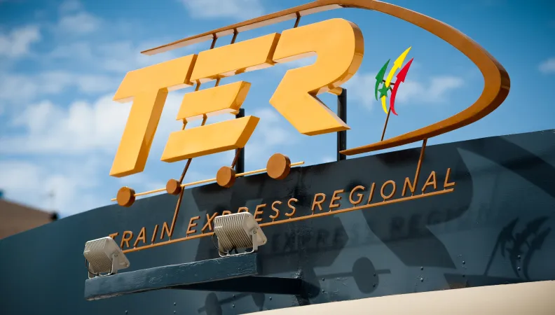 Train express régional Dakar, Sénégal, transport