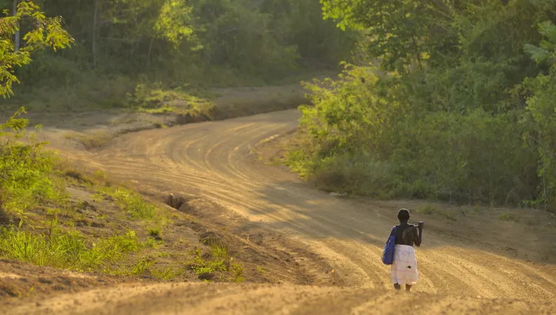 Désenclaver le bourg de Grand-Santi grâce à une route vers l'aérodrome