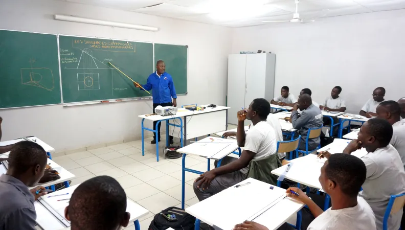 Adapter la formation professionnelle pour mieux répondre aux besoins des entreprises locales - image