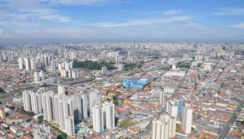 ville de Sao Paulo, immeubles, développement urbain, Brésil