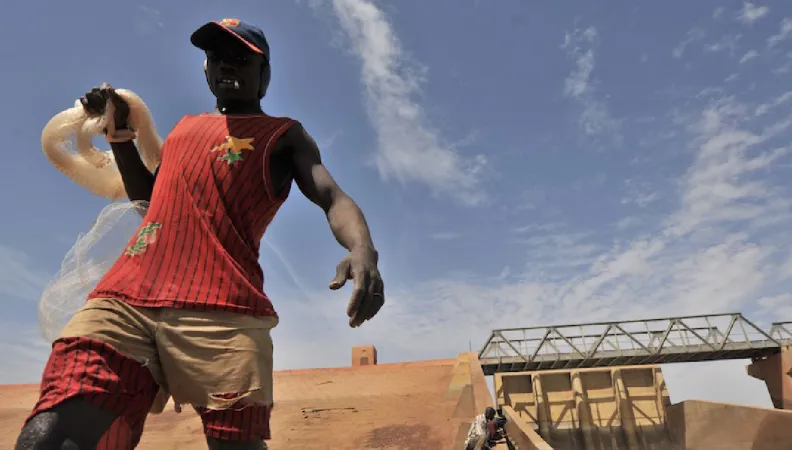 Equipement de la centrale hydroélectrique du barrage de Kandadji, Niger, AFD