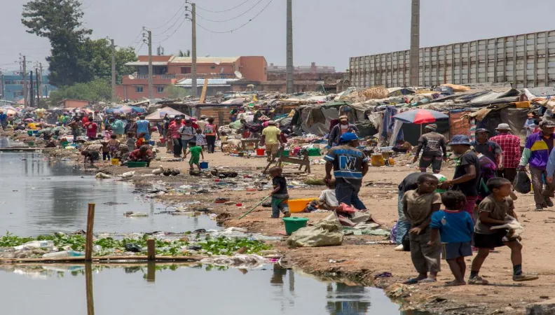 réduire la fréquence des innondations et améliorer l'environnement sanitaire à Madagascar 
