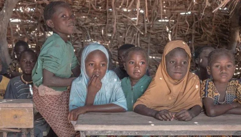 REVE : réduire la vulnérabilité du système éducatif nigérien face aux crises