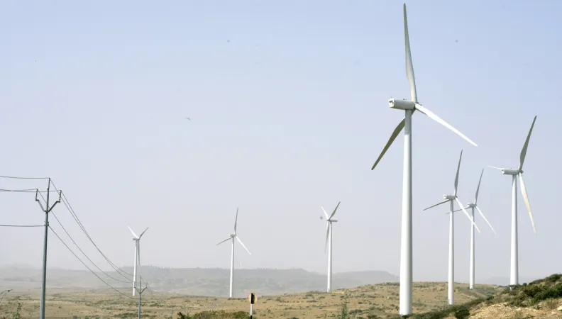 transición energética, aerogeneradores, energías renovables