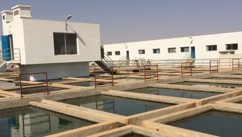 Baptisée KMS 3, la troisième usine située à Keur Momar Sarr fait partie intégrante d’un approvisionnement d’eau potable majeur pour Dakar