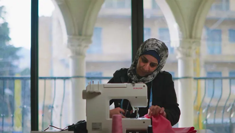 à lutter contre l’insécurité menstruelle et à promouvoir l’autonomisation économique des femmes au Liban