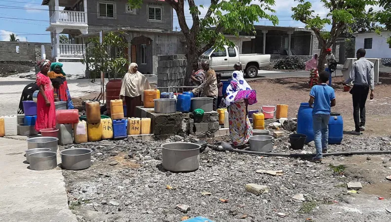 Ce projet vise à étendre le système d’approvisionnement à l’eau potable de six villages en Grande Comore