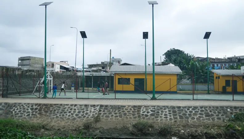 equipement sportif Douala