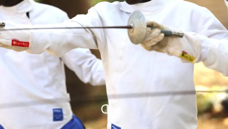 Escrime et justice réparatrice pour les jeunes