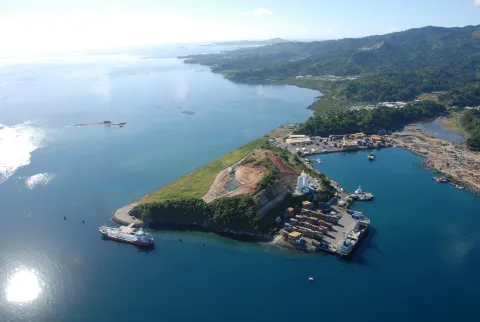Port de Longoni, Mayotte, infrastructures commerce, soutien privé, Bonillo