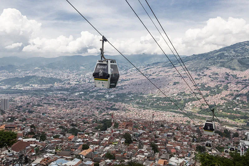 Le téléphérique de Medellin en Colombie, un projet soutenu par l'AFD 
